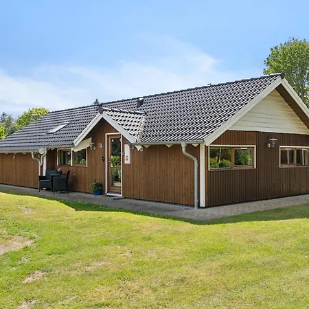 Cosy Summer House With Whirlpool Σπίτι διακοπών Ulfborg