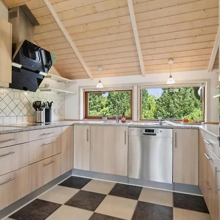 Σπίτι διακοπών Cosy Summer House With Whirlpool *